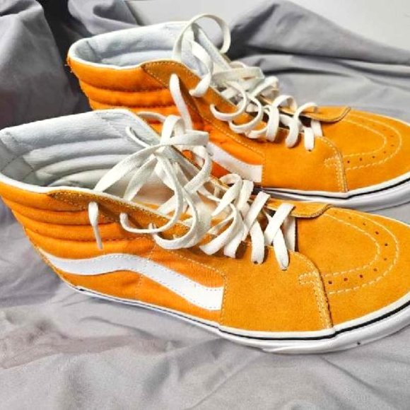 New Vans Sk8-Hi Golden Yellow (11.5M) - Picture 1 of 6